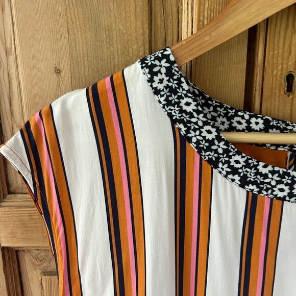 Porridge Clothing Womens XS Striped‎ Blouse Tee Orange White Blue Floral Trim - Picture 3 of 10